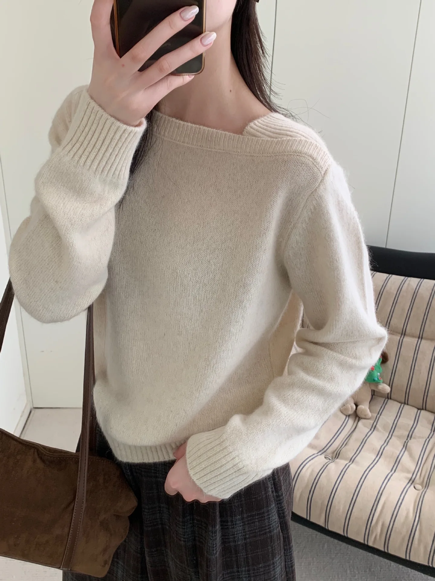 Wollen trui effen kleur gebreide trui met één schouder top zachte kleverige wollen wasbeer fluwelen trui