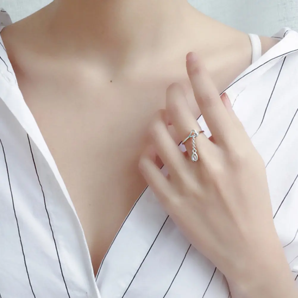 Stunning Finger Ring Women Timeless Classic Style Shining Smooth Ring for Formal Affairs Holiday Homecoming Pageant