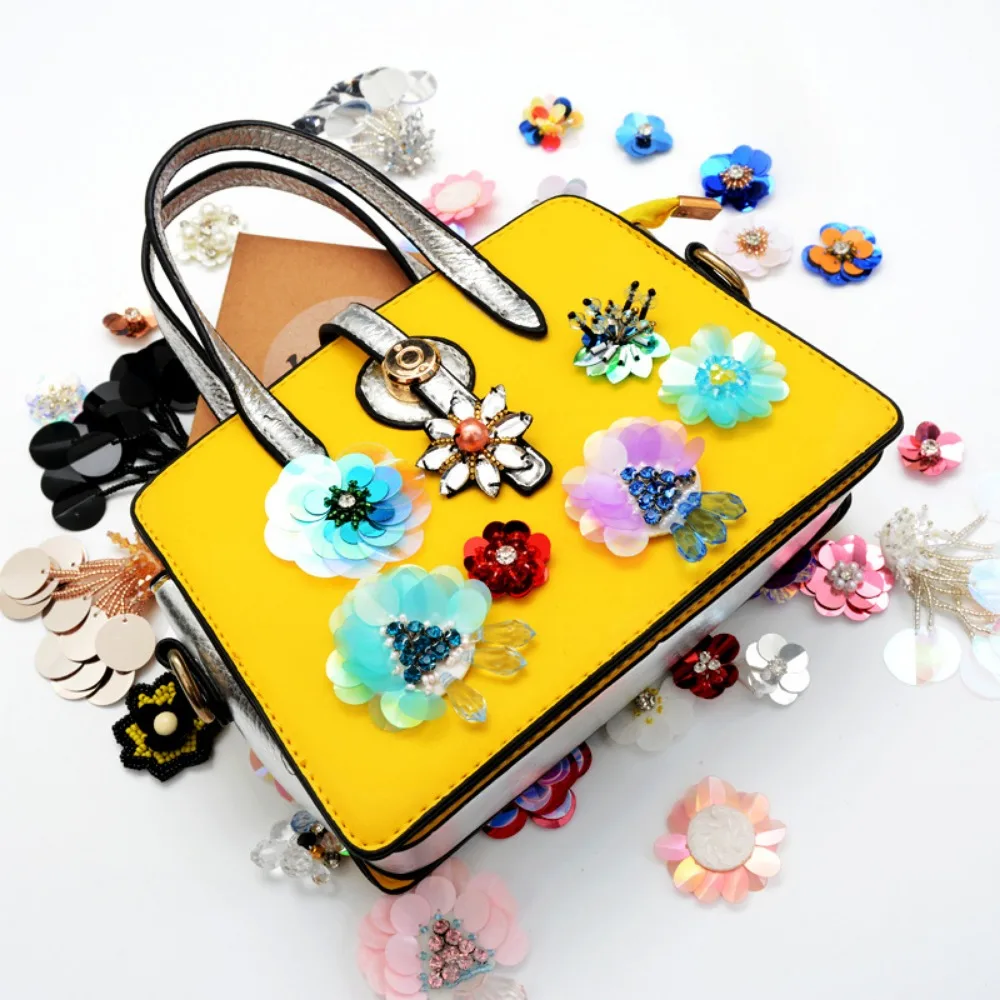 手作り花色のスパンコールビーズ花布ステッカー小さな DIY 衣類アクセサリー靴バッグ装飾パッチ手縫い