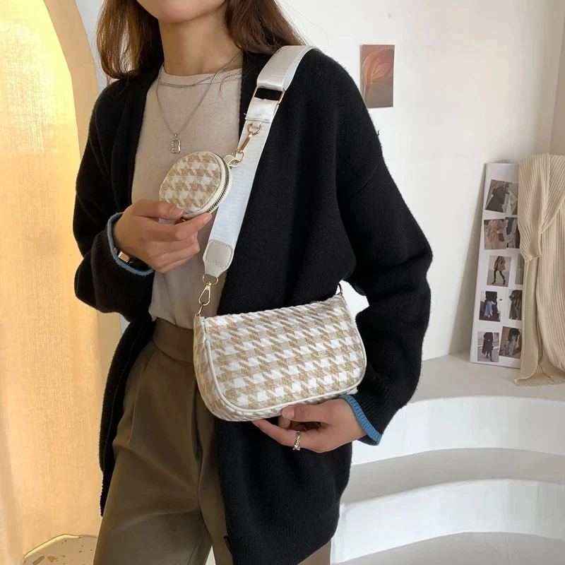 Female Vintage Plaid Printing Shoulder Bags with Mini Round Purse Pendant Women Bags Casual Small Crossbody Bags Composite