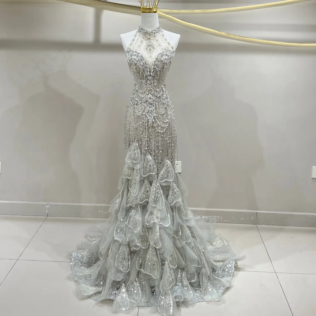 

Customized New Luxury Halter Bridal Ball Dress Royal Lace Wedding Dress Mermaid Shining Sleeveless Wedding robe de mariée