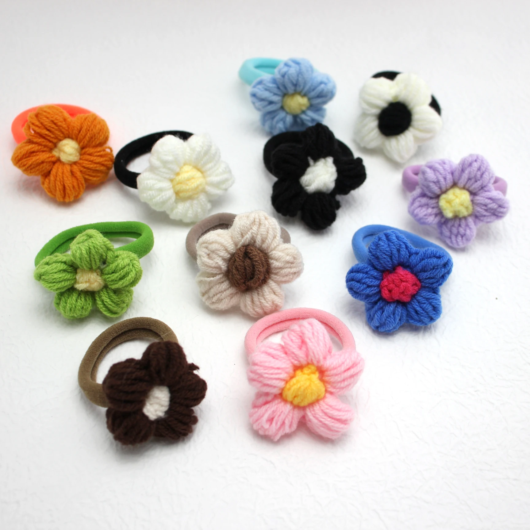 4cm Small Knitted Flower with Nylon Rubber Band Newborn Baby Girls Cute Hair Ring Ponytail Holder Hair Circle for Kid Hair Ring