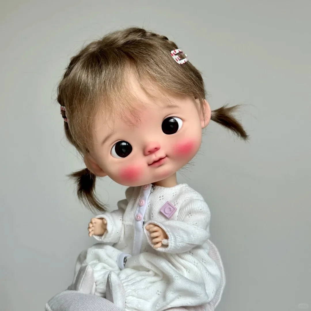 

New bjd sd Girl Big Head 1/6 25cm zhuzhubao doll resin toy birthday gift Spot makeup free shipping