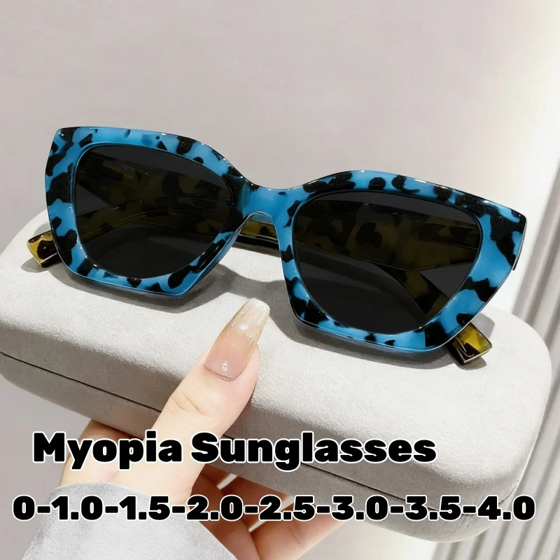 

Retro Leopard-Print Framed Myopia Sunglasses Trendy Unique Oversized UV-protective Myopia Glasses Goggles for Men and Women