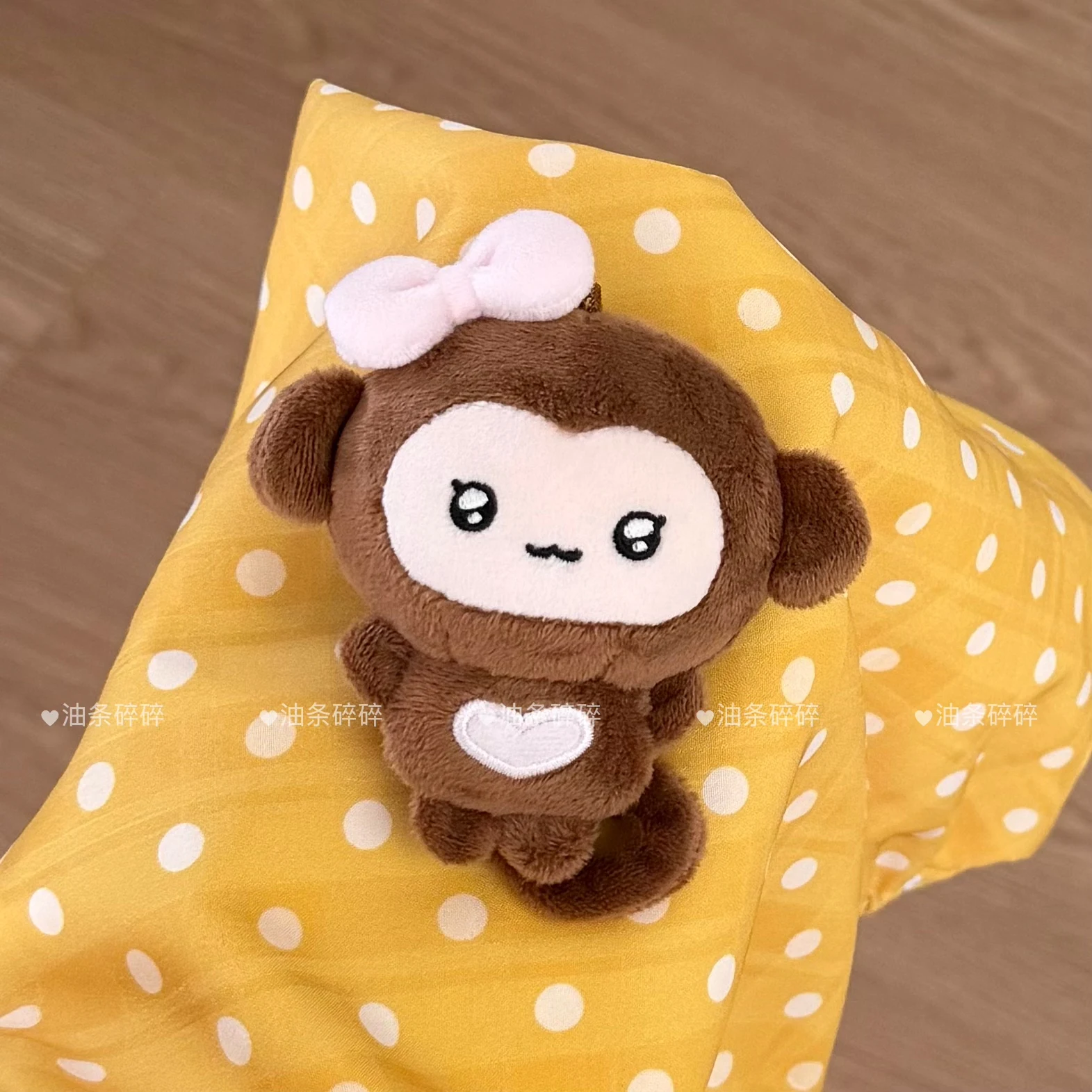 Personality Bow Monkey Plush Keychain, Kawaii Cartoon Bag Charm Pendant, Sweet Cool Y2K Purse Accessory, Gift for Her Girls