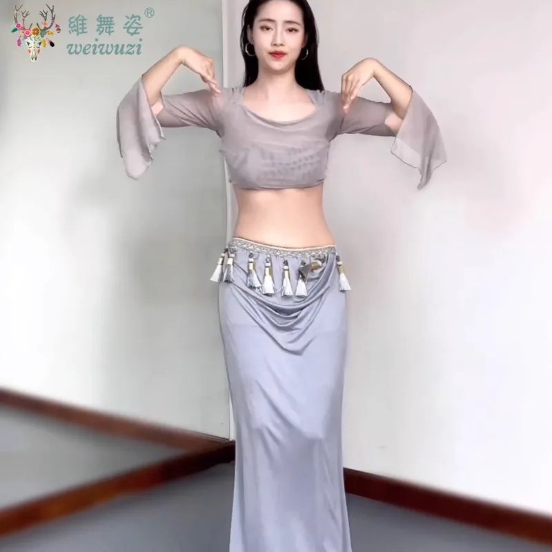 Buikdanskostuumpak voor dames Comfortabele en ademende mesh-set Volwassenen Oosterse buikdansoefenkleding met riem