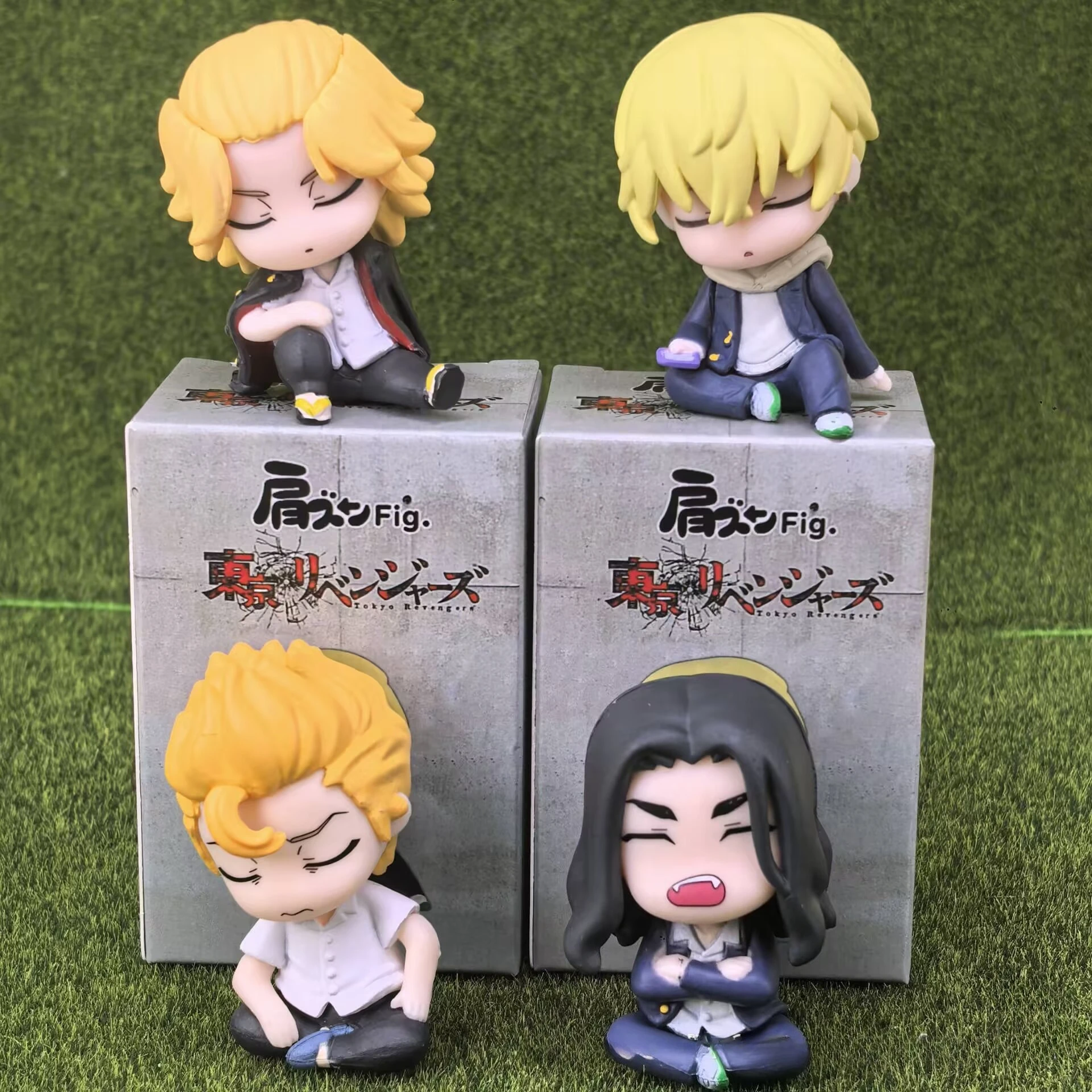 Фигурки-сюрпризы Tokyo Revengers Chibi: 4 стиля (Рюгуджу Кен, Коконой Хаджиме, Митани Такаши, Инуи Сейшу) — украшение для сумки/предмет интерьера
