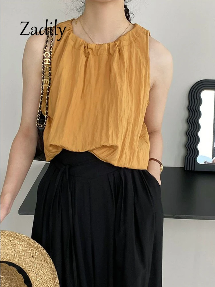 Korea Style Sleeveless Women Chiffon Blouse Tops Casual Solid Color Folds Pullovers O Neck Loose Tops Summer Female Shirts