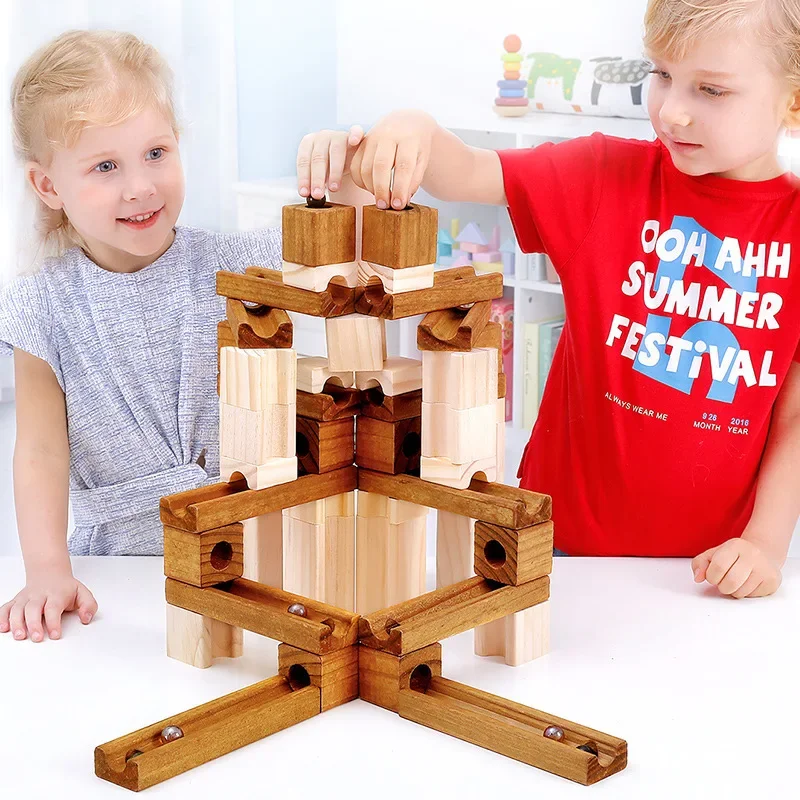 [Divertente] 80 pz/set Legno Marmo pista blocchi di costruzione Giocattoli Assemblaggio blocchi a sfera giocattoli per la prima educazione del capretto regalo di compleanno del bambino