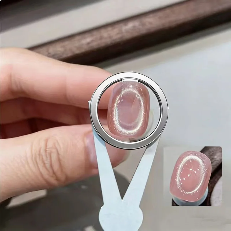 Circular Magnet Artifact 3-second Suction Hole Cat Eye Nail Art Novice Suction Black Hole Cat Eye Auxiliary Tool