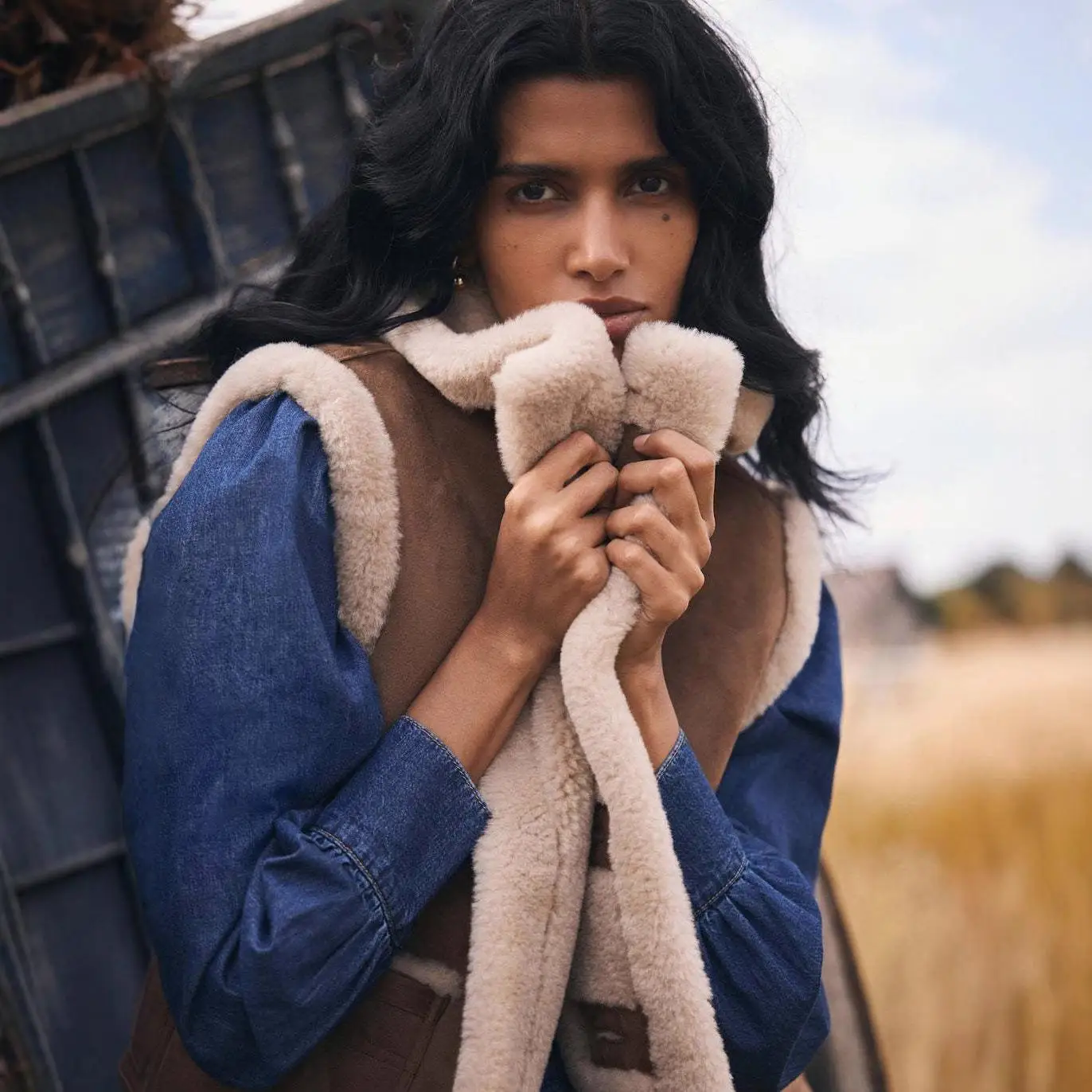 

Faionable Retro Suede Jaet Women's Loose Casual Vest Outerwear Autumn Winter New Arrival Cotton Lined Pure Color GY25023...