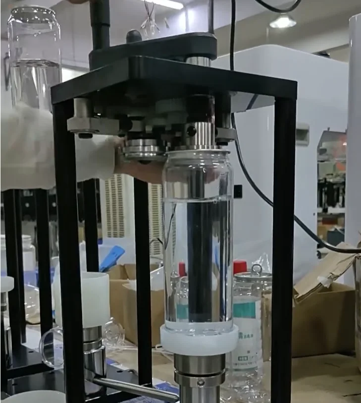 Suitable for soda beer, juice cans, plastic and glass beverages,  - small household manual rotary semi-automatic canning machine