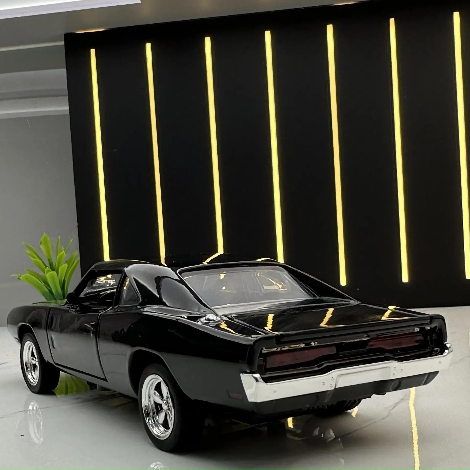 1:32 Model Muscle Car z odlewu Dodge Charger 1970 z miniaturową zabawką świąteczny prezent dla chłopca ze stopu światła