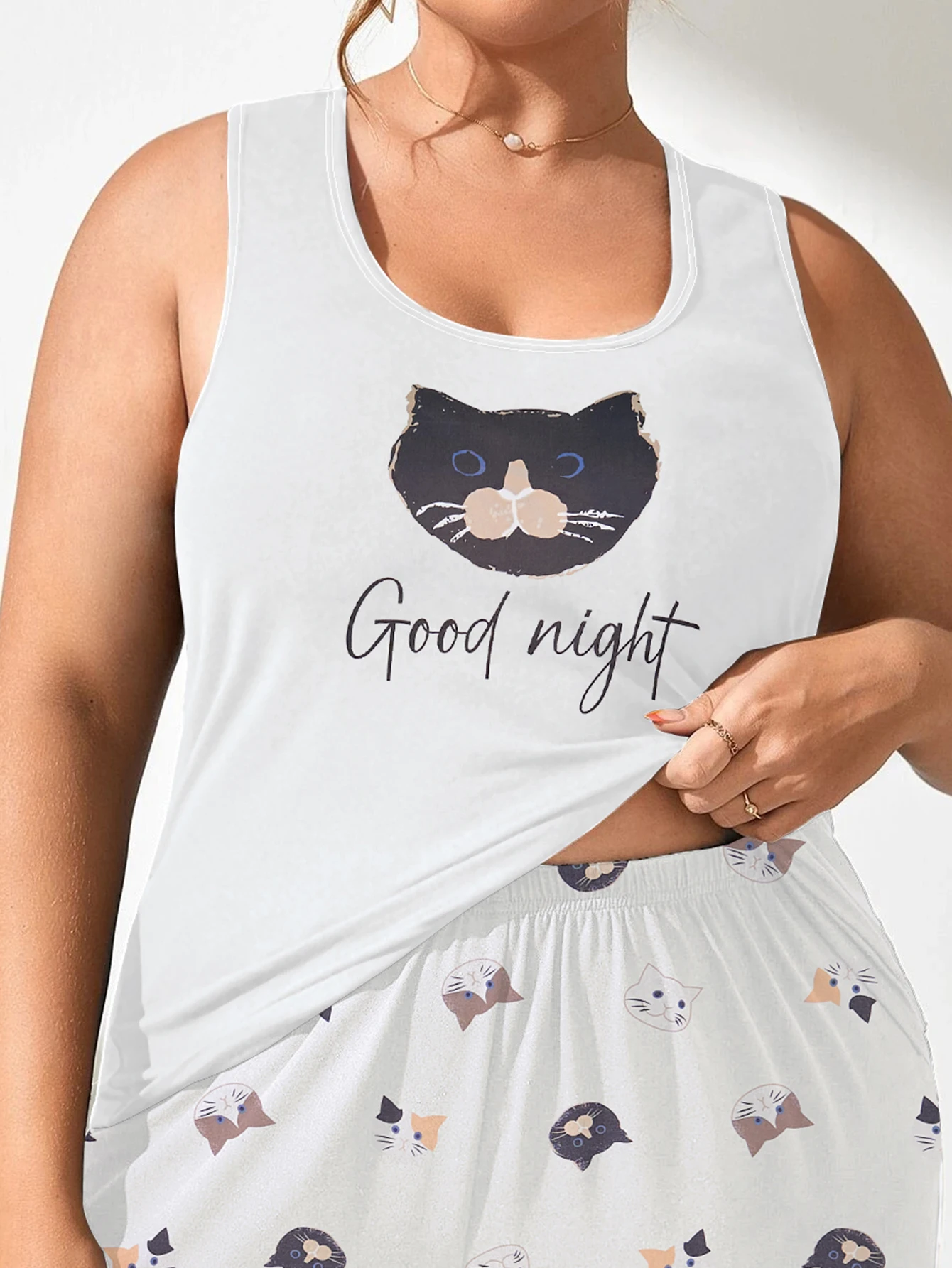 Summer Refreshing and Cute Cat Printed Sleeveless Vest&Shorts Large Women\'s Pajamas Home Clothing Set