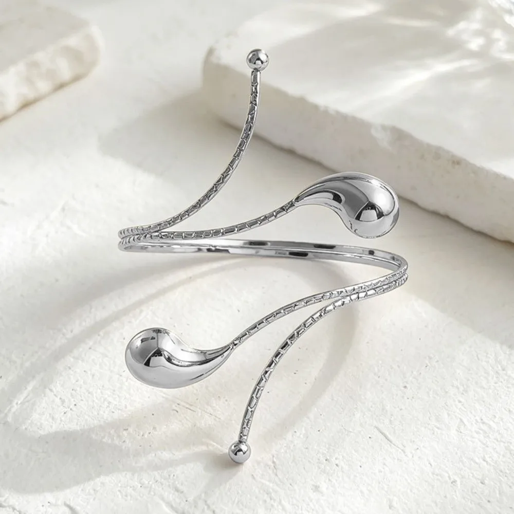 New Starfish Upper Arm Cuff Bracelet Water Drop Conch Cuff Arm Ring Gold Color Metal Spiral Arm Bracelet Women