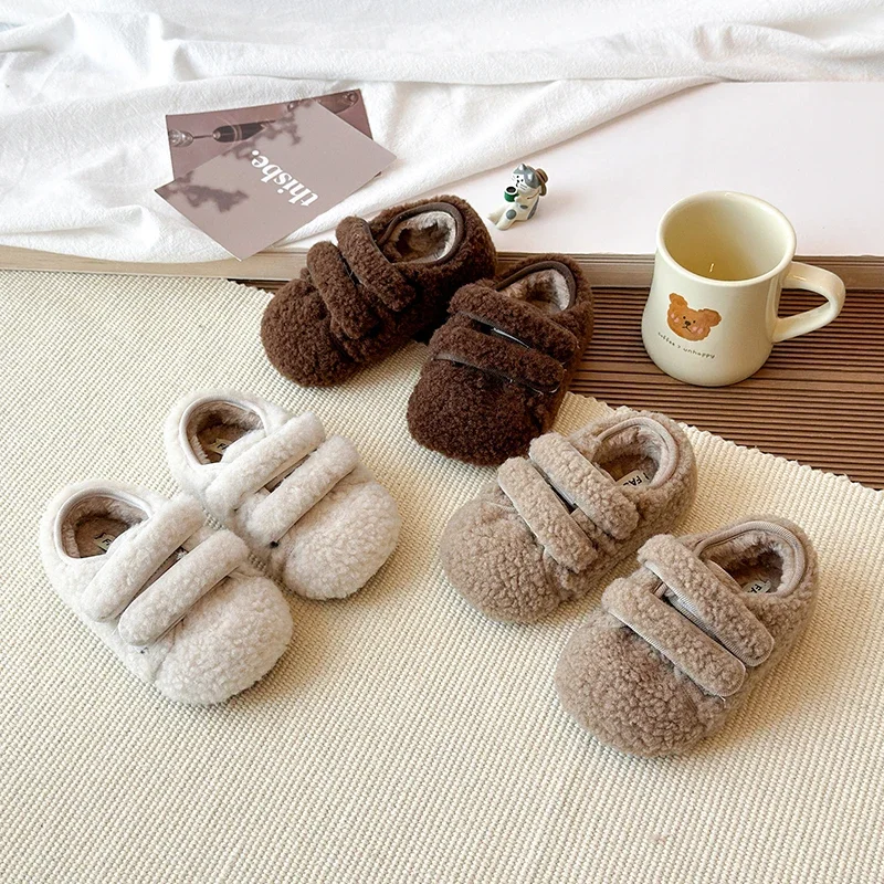 2025 أحذية الأطفال أحذية الصوف المسطح شتاء جديد ارتداء الدافئة القطن أحذية نسائية عادية لينة سوليد حذاء مسطح #5