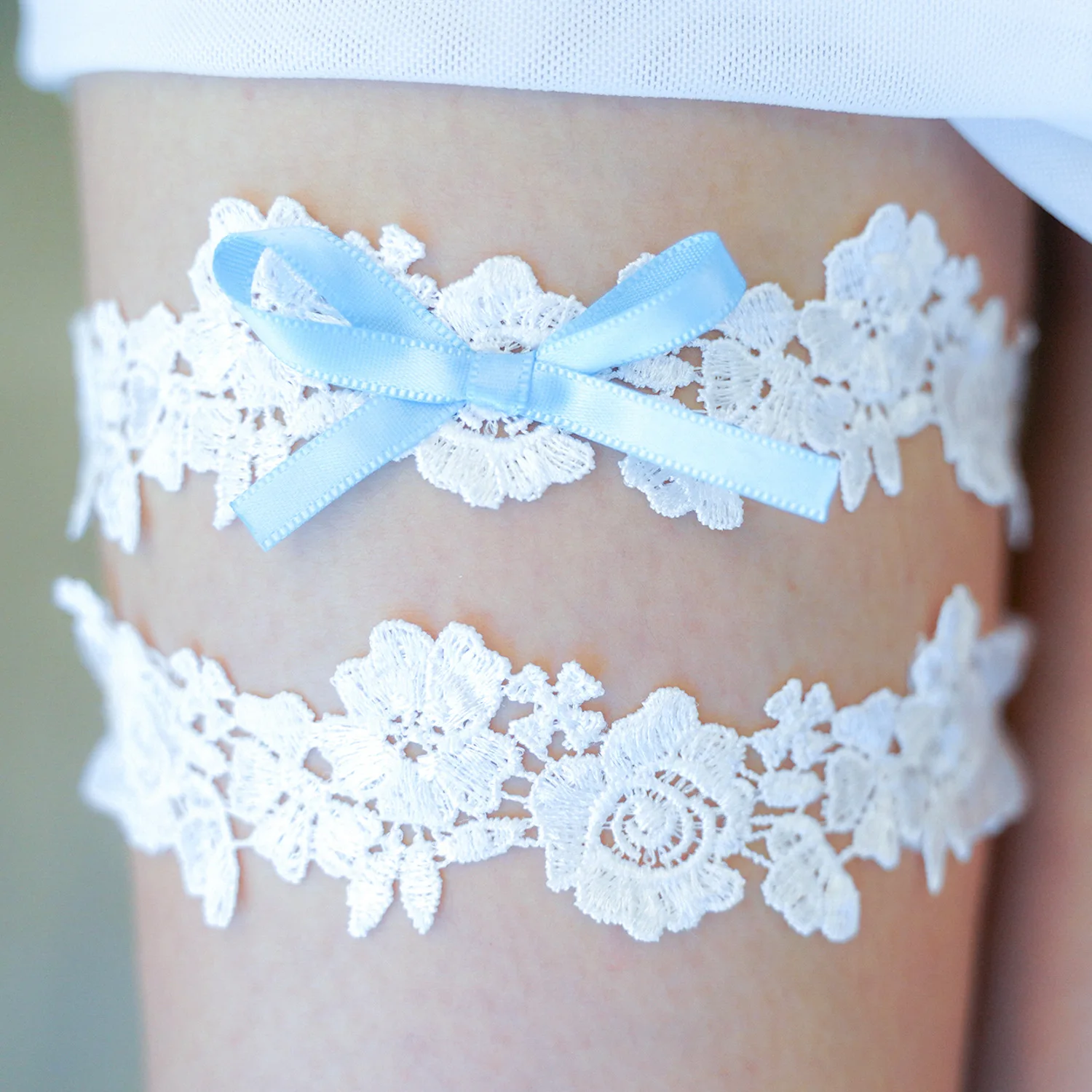 White Lace Floral Wedding Leg Garters  Blue Ribbon Bowknot Bridal Lingerie Leg Ring Loop Party Cosplay Belt