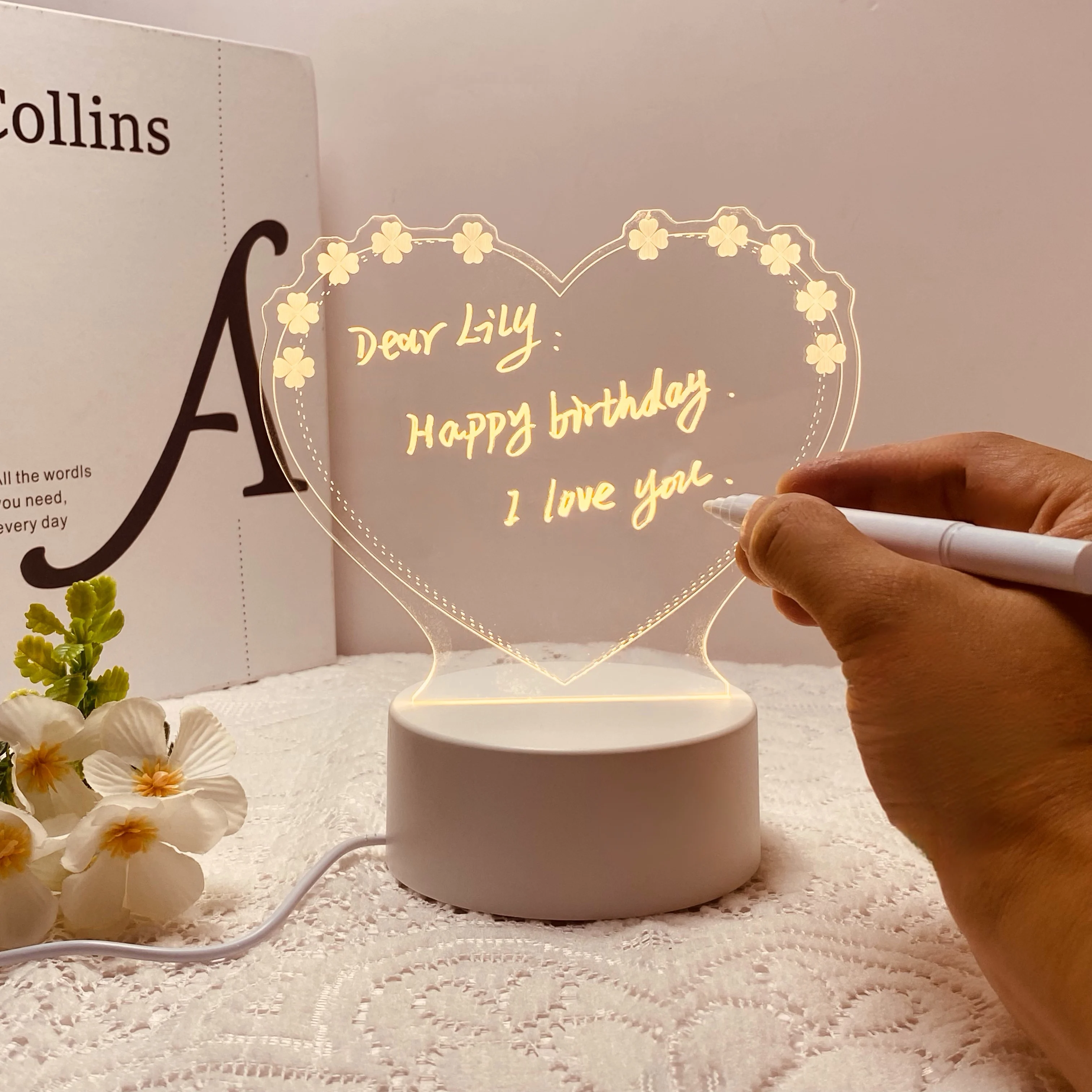 1pc DIY heart-shaped message board 3D nightlight, USB atmosphere table light, gifts for friends on holidays and birthdays.