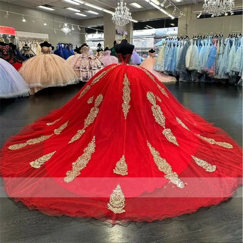 Lorencia Mexico Red Quinceanera Dress Girls Beaded Party Gown Gold Applique con Cape Sweet 16 Vestidos De XV 15 Anos YQD423