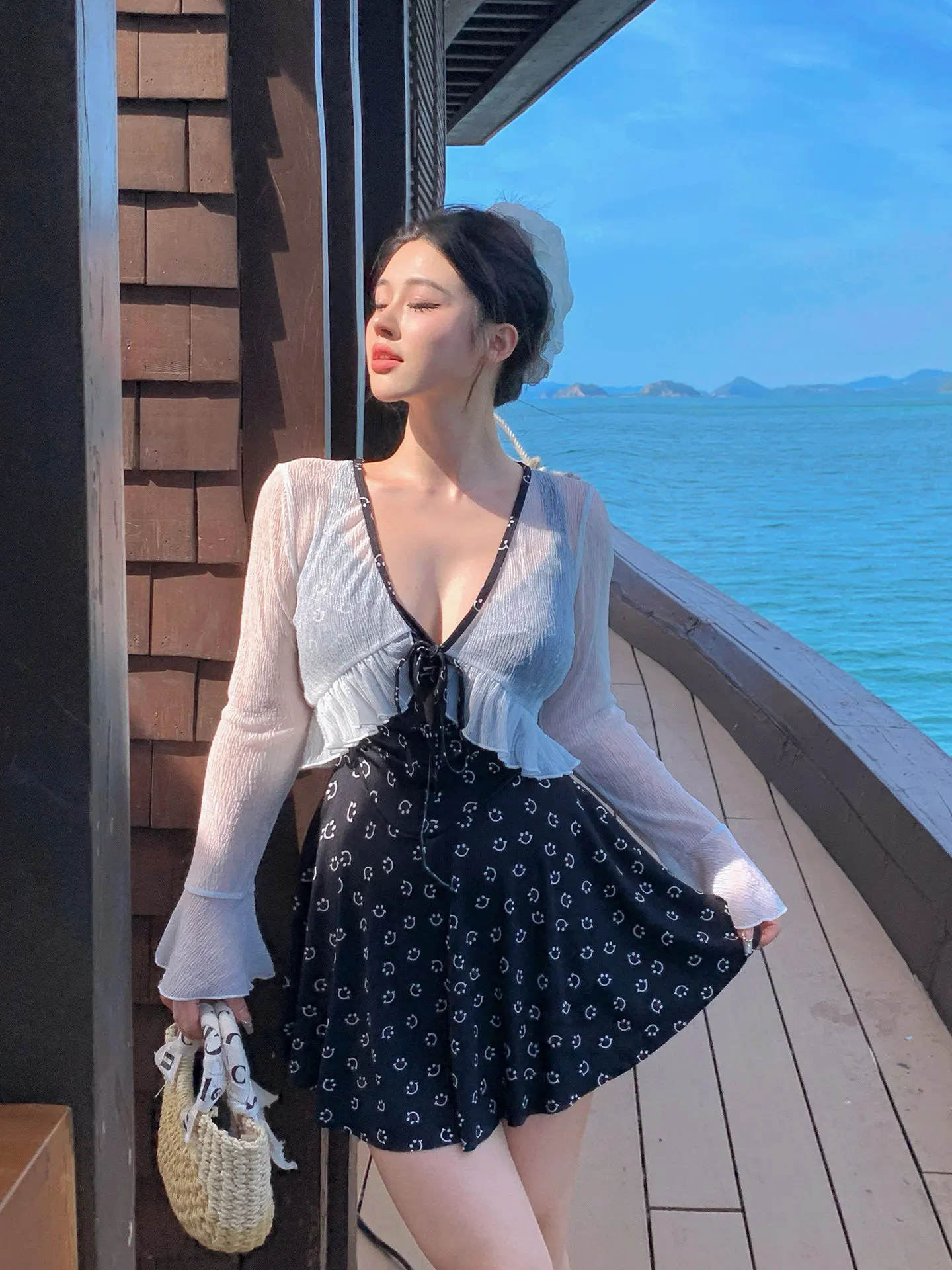 

Купальник больших размеров для женщин: платье-купальник с длинным рукавом, стройнящий, скрывающий недостатки фигуры, премиум-класса, из двух частей.