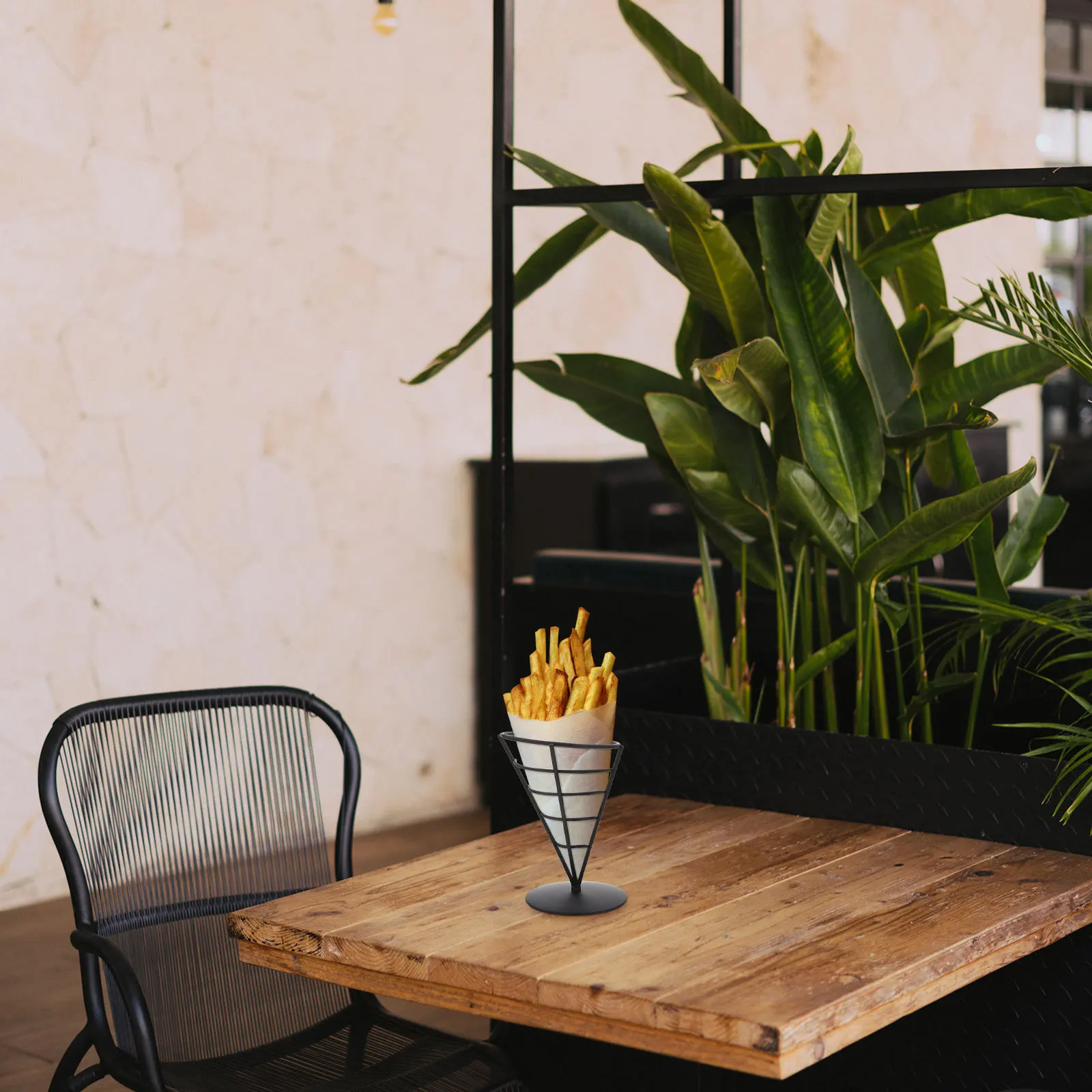 

Fries Serving Rack Iron Made Multi Functional for Fast Food Presentation and Convenient Storage in Cafes Restaurants Kitchens