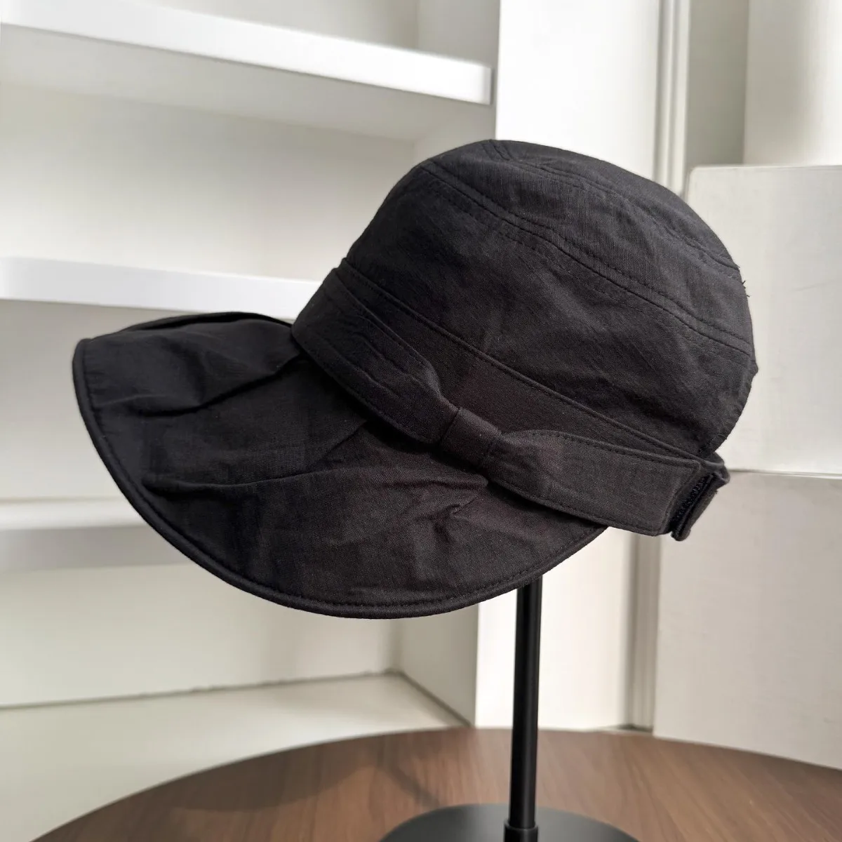 Japan Order 2026 New UV Protection Visor Hat Women High Ponytail Hole Sun Cap Outdoor Travel Summer Bucket Hat
