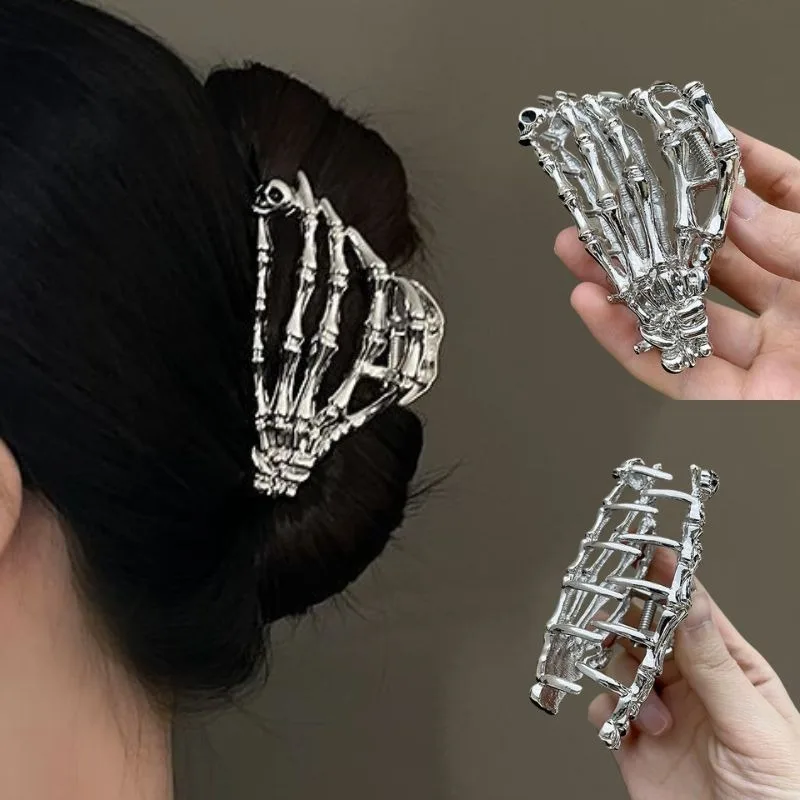 

Skull Claw Metal Hair Claw for Women Crab Clip Hairpin Hair Accessories Girls Halloween Party Spider Hairclip Barrette Headdress