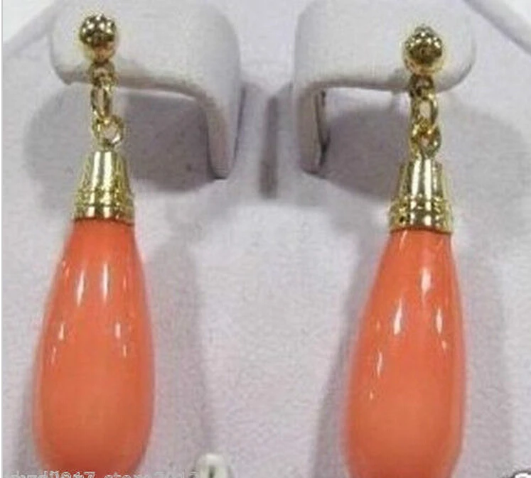 Charming ! Pretty Noblest pink coral stud earring