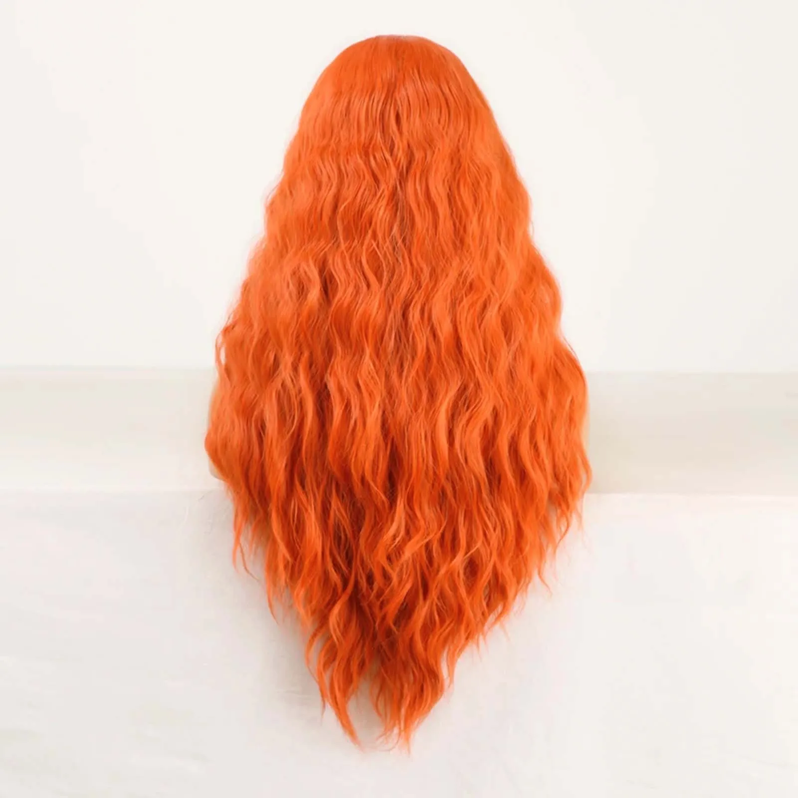 Neon Oranje Lange Golvende Pruik Synthetische Kant Voorkant Pruik Natuurlijk Krullend Gemberkleurig Haar 13X4 Frontale Pruiken Voor Vrouwen Feest Cosplay