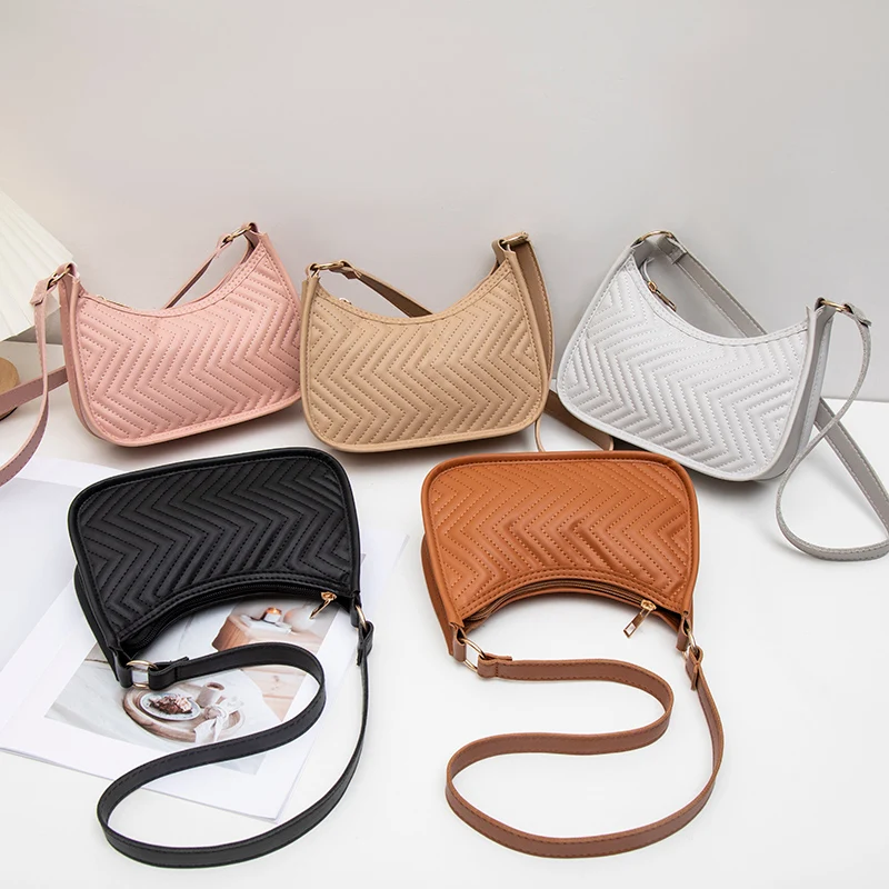 

New Fashionable Embroidered Underarm Bag Simple Women's Handbag Fashionable Versatile Classic Shoulder Bag