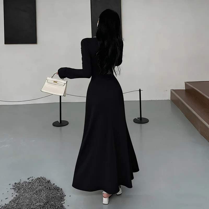 Vestido bodycone de malha bege, elegância francesa, decote em v, renda, transparente, linha a, chique, camada interna, casaco de inverno preto com saia