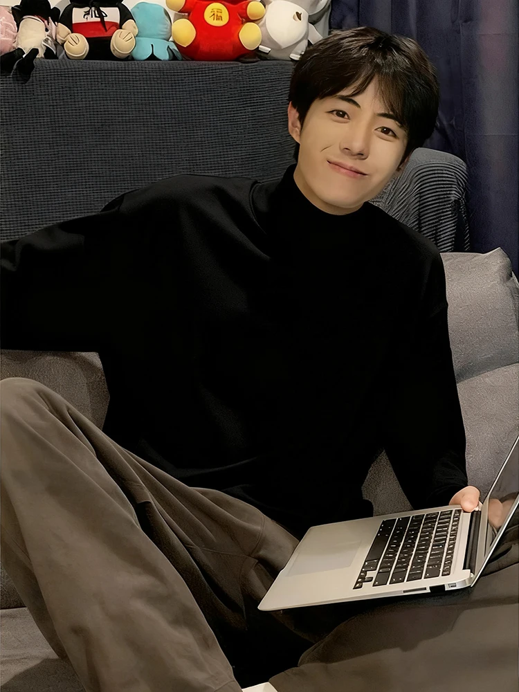 

Мужская черная шерстяная футболка с длинным рукавом, осенне-зимняя, утепленная, для ношения под одеждой, молодежная, модная, повседневная, удобная, хорошо сидящая.