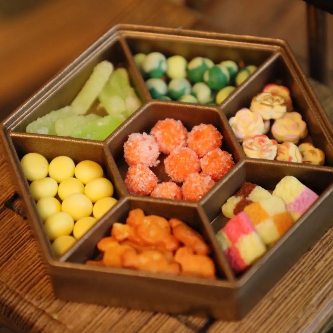 

NEW 1/6 1/12 Scale Dollhouse Miniature Clay Food Candy Biscuit Tray Mini Box Model Kitchen Toys Accessories