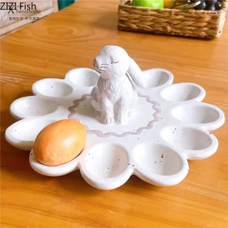 Ceramic Rabbit Tray Decorative Plate Egg Tray Color Pan Ornament Plate Fruit Snack Bowl Pastry Plates Dessert Bowl Dim Sum Dish