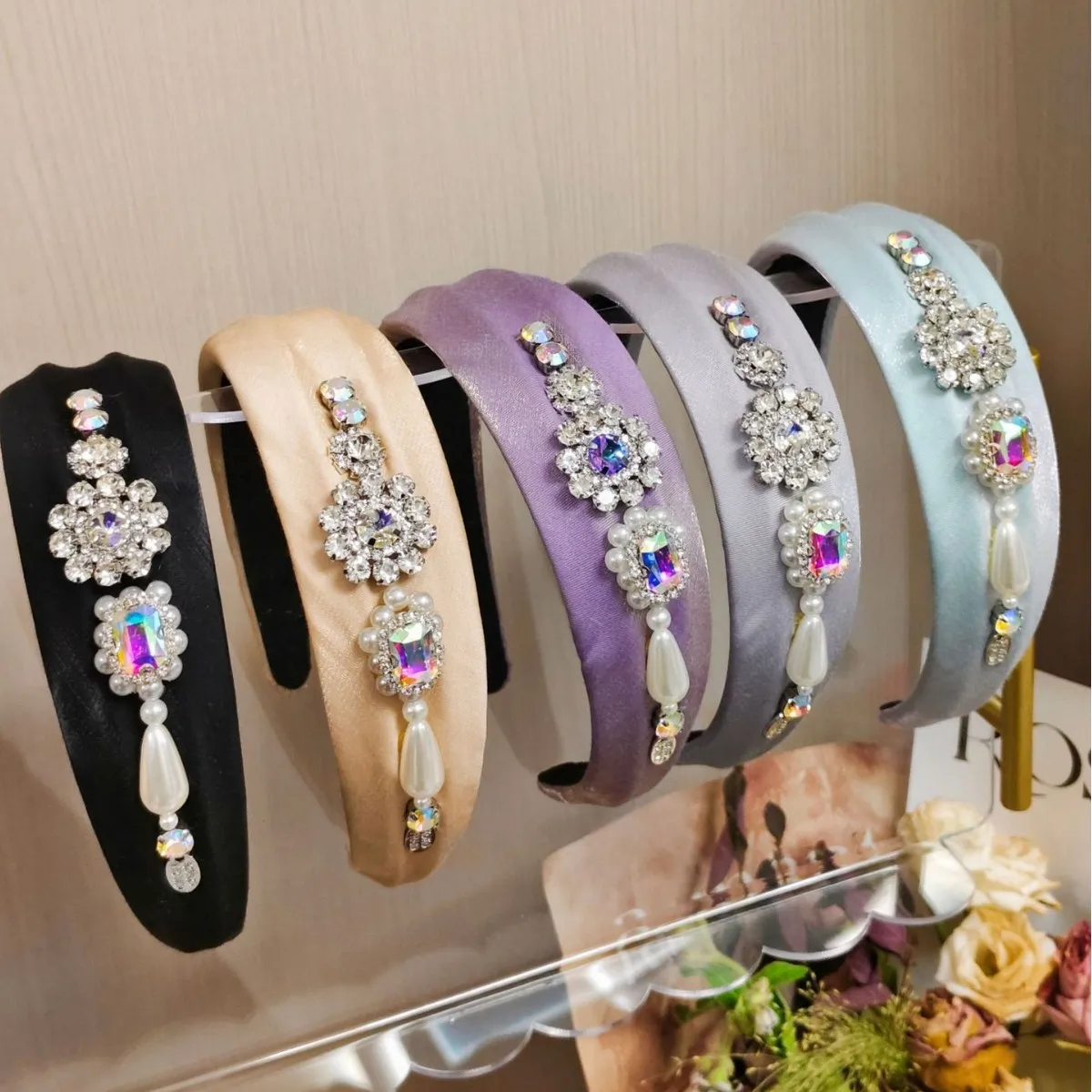 Spring New Arrivals: Korean-style Premium Pearl and Diamond Wide Headband Hair Accessory