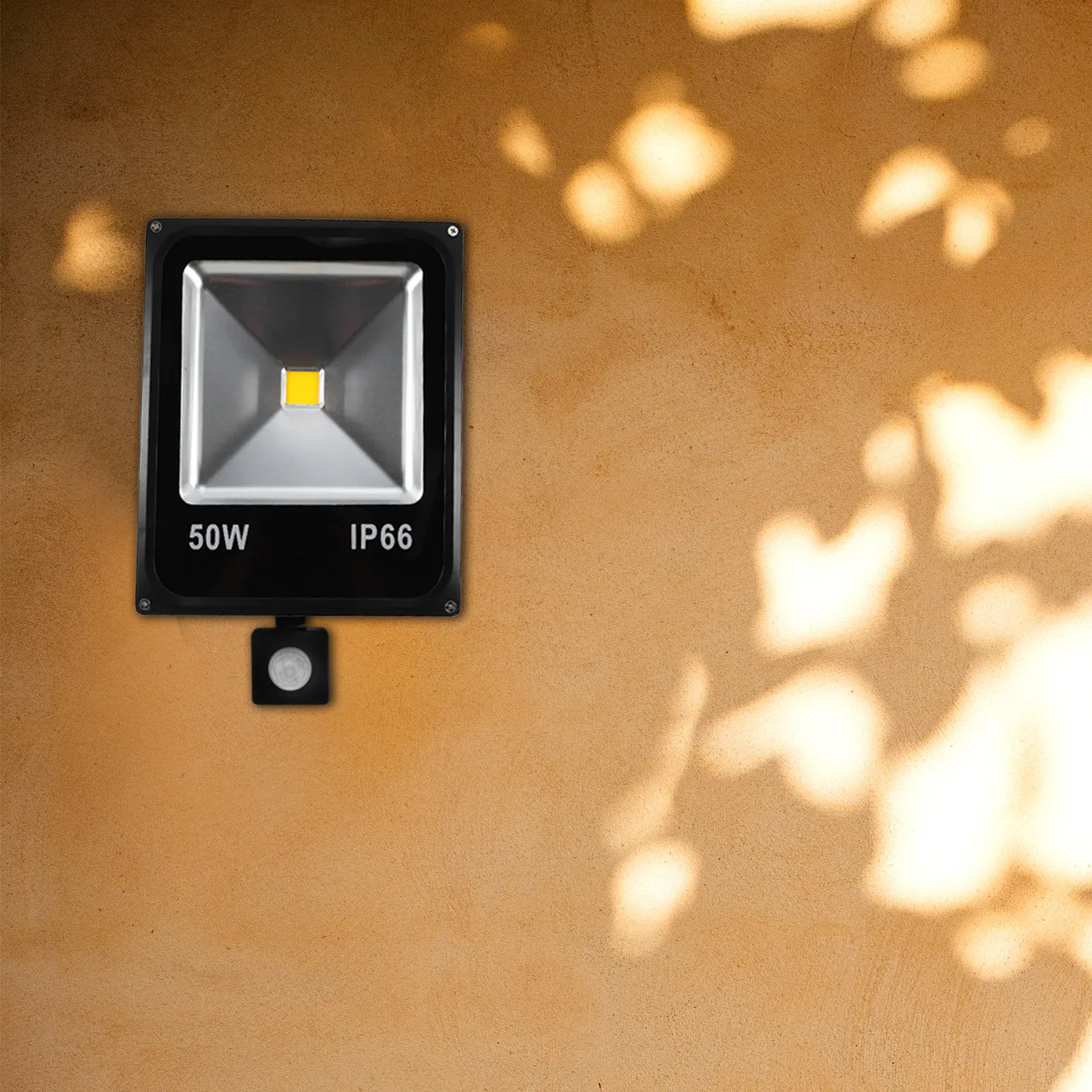 projecteur-led-a-detecteur-de-mouvement-etanche-super-lumineux-50w-lumiere-blanche-chaude-lampe-de-securite-pour-jardin-et-voiture