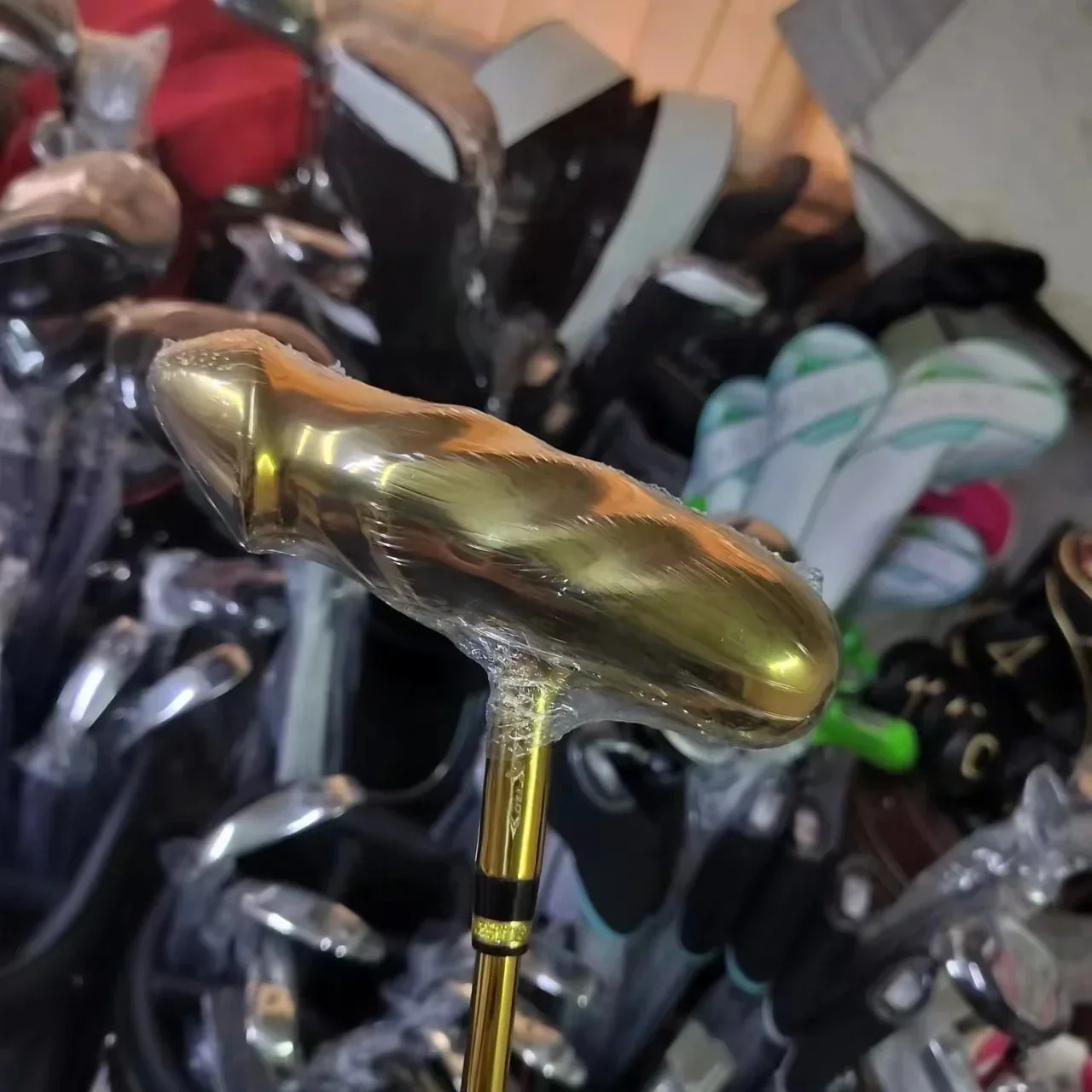 

Brand New BIG DICK Putter BIG DICK Golf Putter Gold Golf Clubs 33/34/35 Inch Shaft With Head Cover