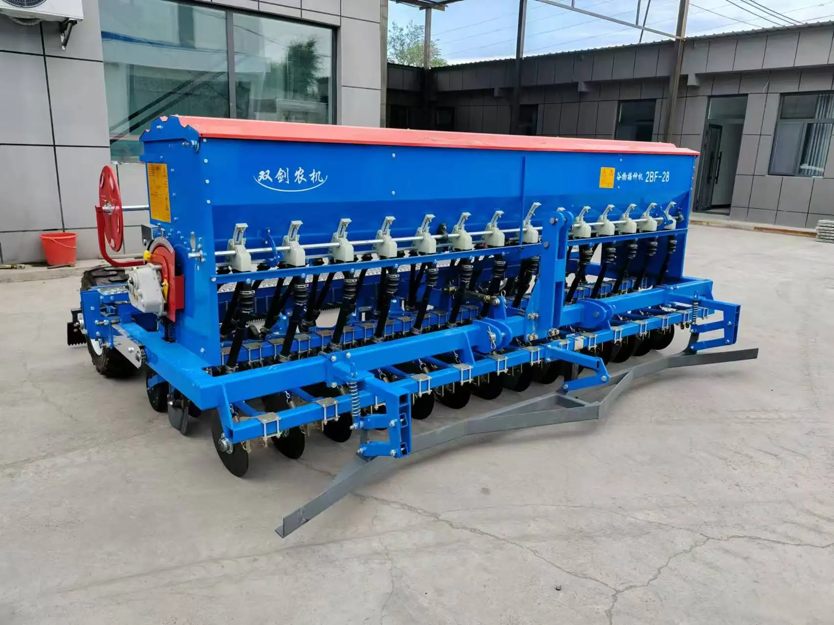 ราคาขายส่ง เครื่องจักรกลการเกษตร เครื่องหว่านเมล็ดข้าวสาลี เครื่องหว่านเมล็ดพืช เครื่องปลูกข้าวสาลีและข้าว คุณภาพสูง