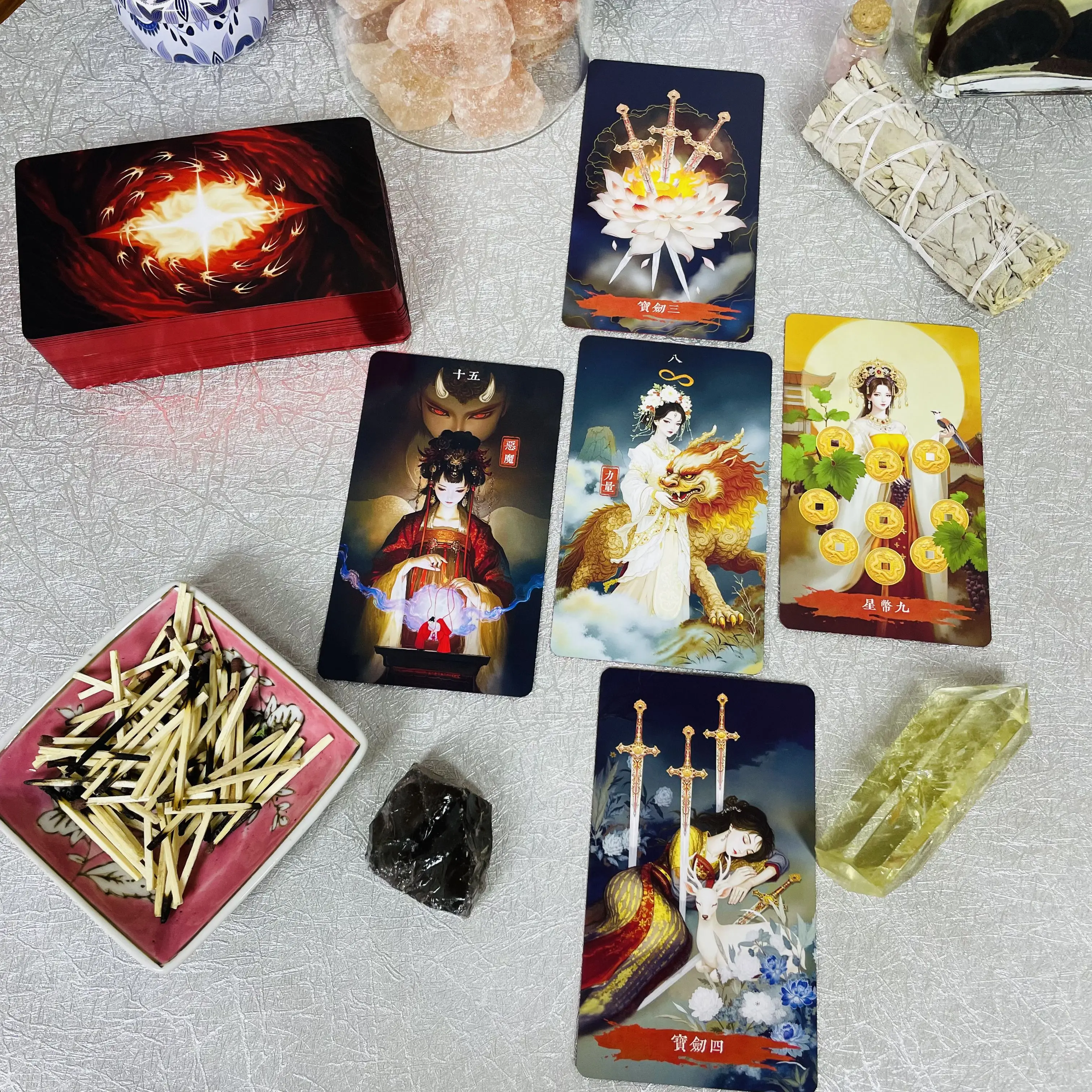 

Auspicius Elegance Tarot 78 Cards Chinese Guidebook 400gsm Gold Gilded Edge Original Stars Tarot 2026 Chinese Style Rider Waite