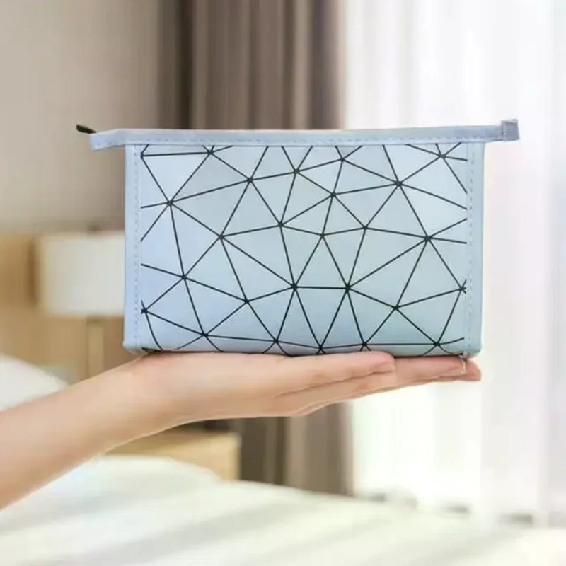 Geometric Cosmetic Bag 1/3Pcs Waterproof Large Capacity Zipper Closure Portable Makeup Organizer for Weekend Trips