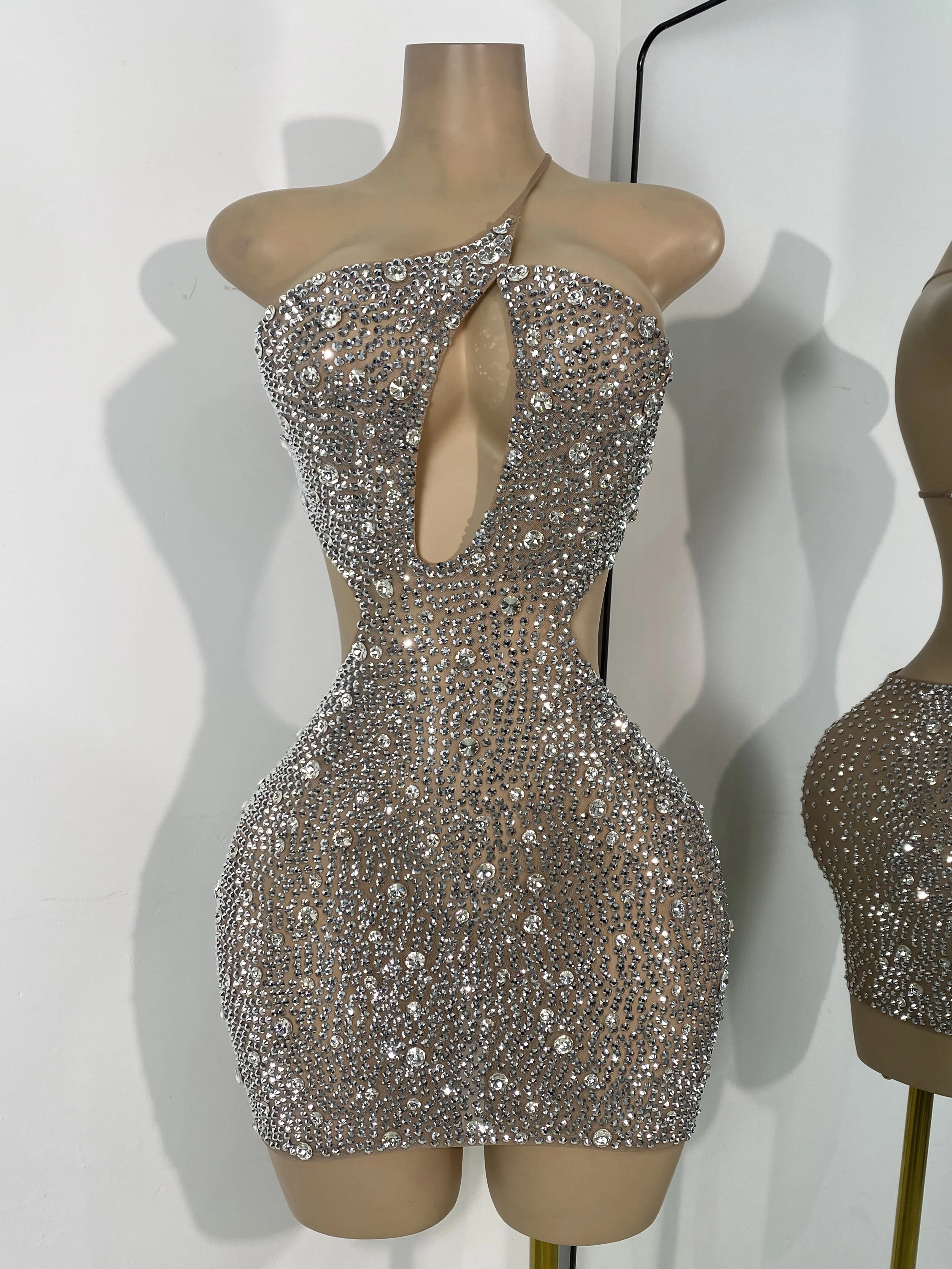 سباركلي الفضة الراين فستان قصير فاخر المرأة مثير شبكة الجوف خارج المشاهير فساتين كوكتيل عيد ميلاد ملابس الأداء #2