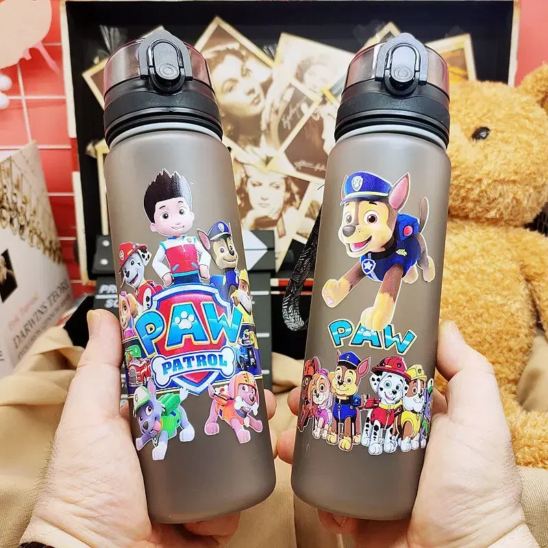 600ml Paw Patrol Marshall sportowa butelka na wodę plastikowa Anime Cartoon Travel letni chłopcy kubek dziecięcy antypoślizgowy duży prosty kubek