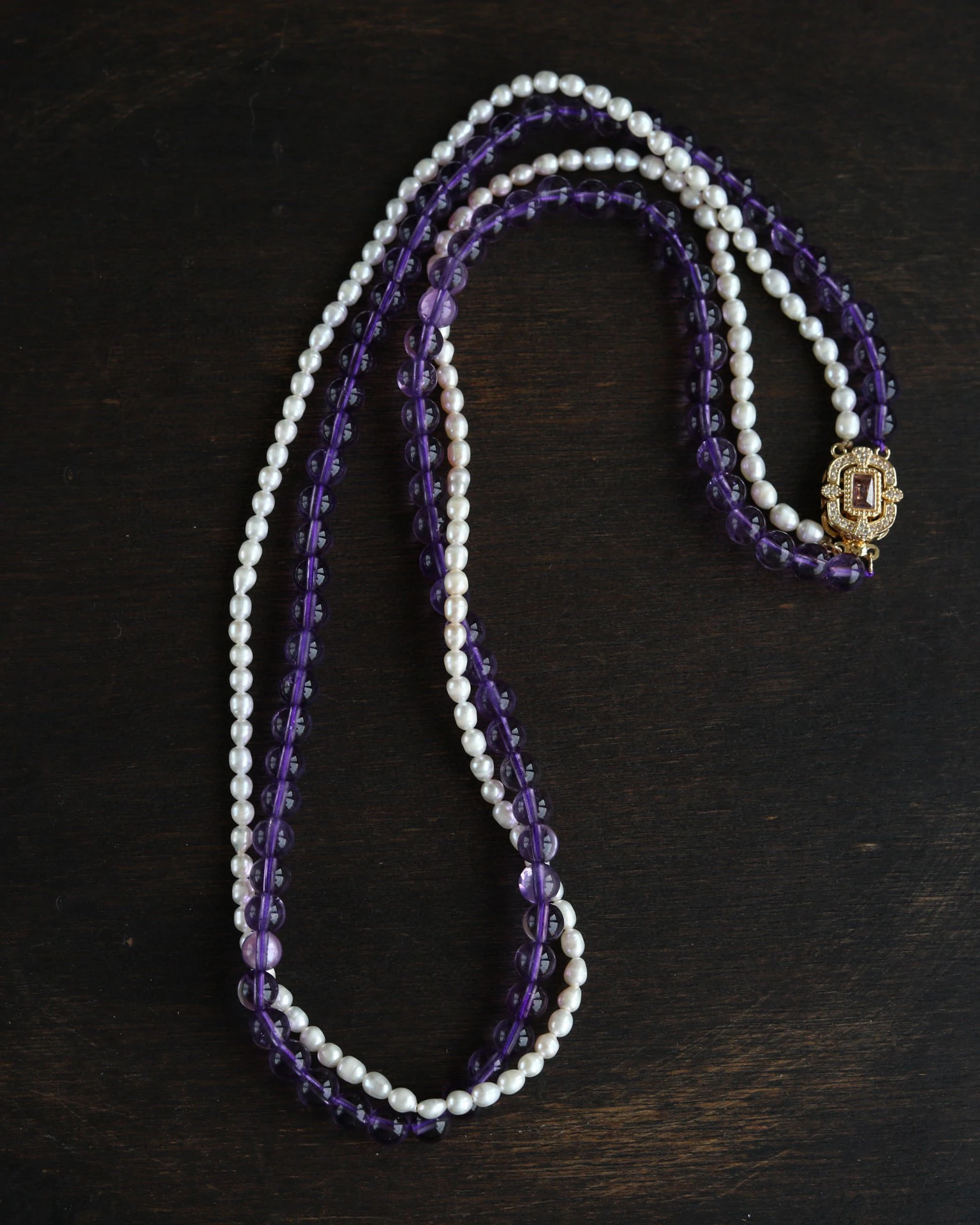 

Ожерелье из натурального аметиста с пресноводным жемчугом, застежкой из 14-каратного золота и фианита, роскошные фиолетовые украшения