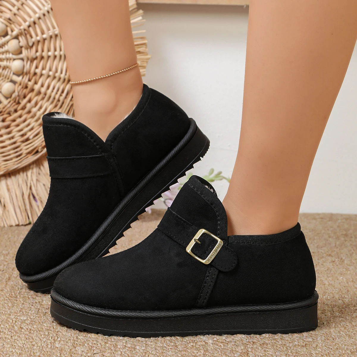 Anti Loop Rubber - Women Suede Short Snow Boots Metal