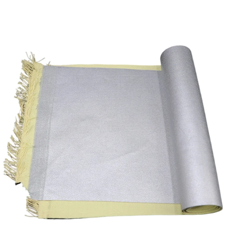 

50cm/100cm*150cm 270g Aramid Silver-coated Fabric High-temperature Resistant Flame-retardant Fabric for DIY Sewing Clothing
