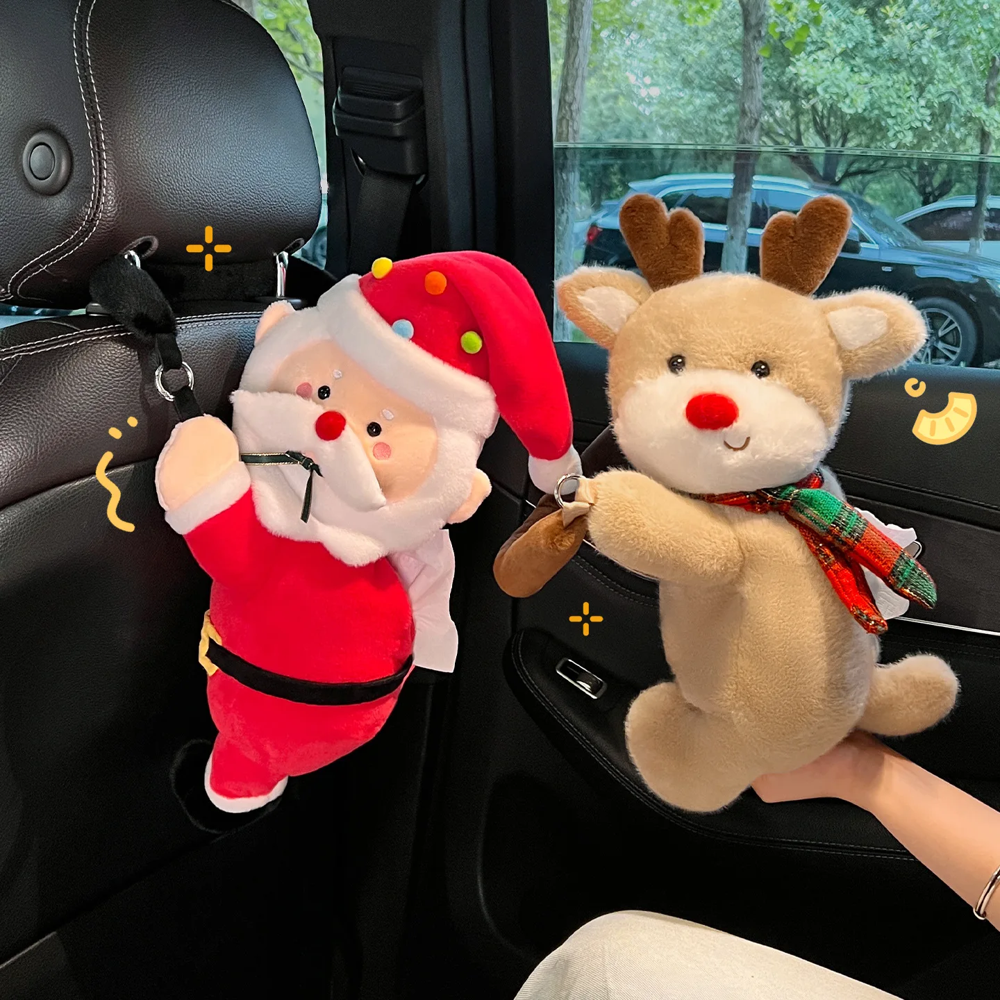 Cute Christmas Santa Reindeer Plush Car Tissue Box Hanging Auto Back Seat Paper Storage Bag Car Interior Decoration Accessories