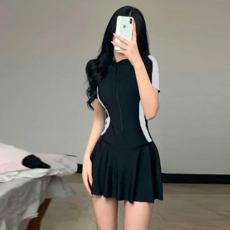 Swimsuit Women\'s Siamese Sports Hot Spring Swimsuit Simple Conservative Fit Slimming Dress Vacation Swimwear Wholesale