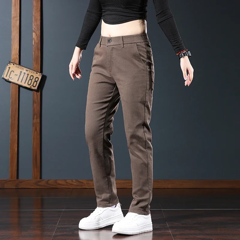 Pantalones informales de otoño a la moda con cintura elástica para hombre, pantalones rectos coreanos ajustados con pies pequeños, pantalones elásticos de Color sólido para ropa masculina