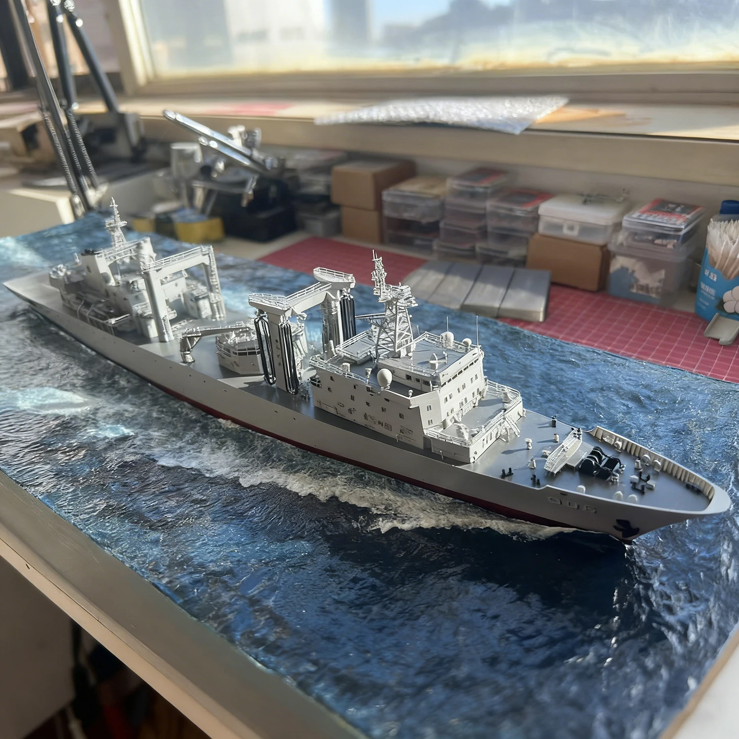 Modelo de montagem de navio de fornecimento 1/350 tipo 903a impressão de alta precisão detalhes requintados navios modelo estático navio brinquedo modelo de navio de guerra