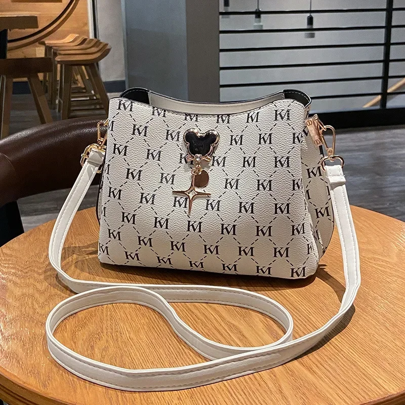 Disney Mickey New Women\'s Bag Luxury Brand Women\'s Shoulder Bag Cartoon Fashion Shoulder Bag High Quality and Large Capacity